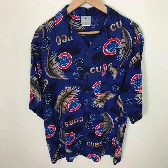 MLB Chicago Cubs Men Medium Button Shirt - Rare - Picture 2 of 7